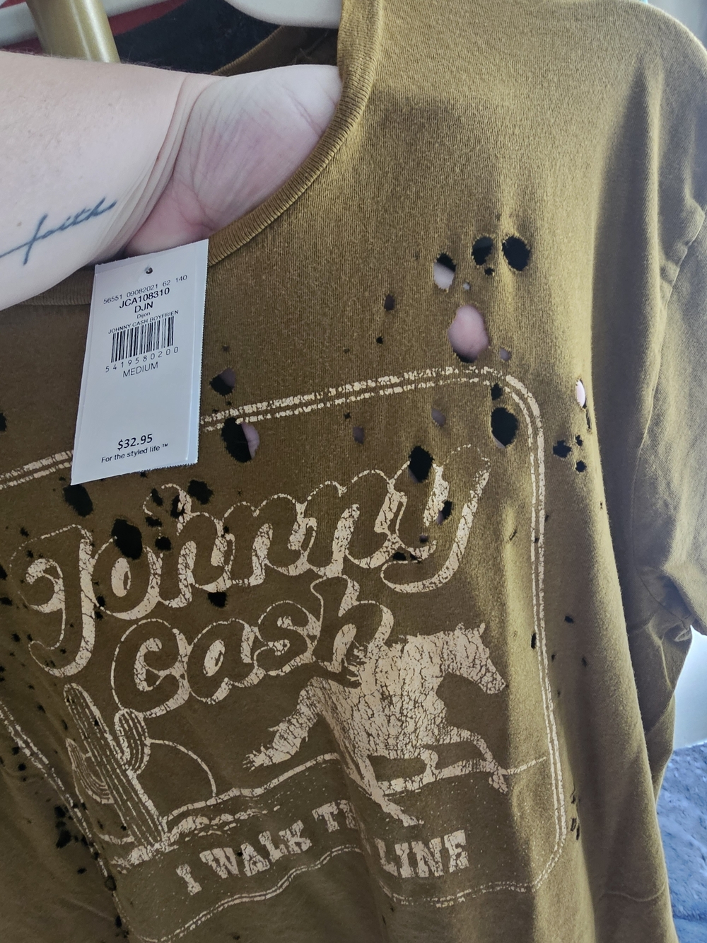 Johnny Cash 'I Walk The Line' Short Sleeve Tee - Brown - Picture 4 of 5